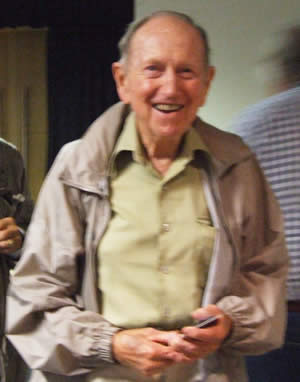 Bruce with the door prize